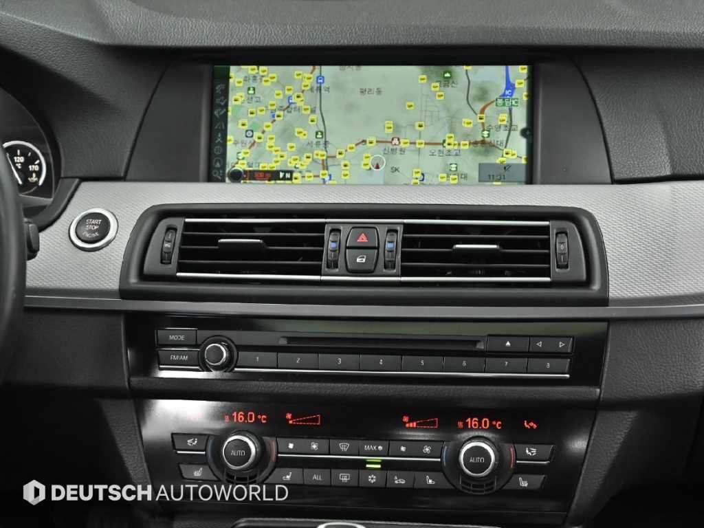 BMW 5시리즈 5시리즈 (F10) 550i xDrive M 스포츠 이미지 14