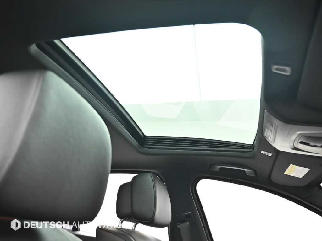 BMW 5시리즈 5시리즈 (F10) 550i xDrive M 스포츠 이미지 18