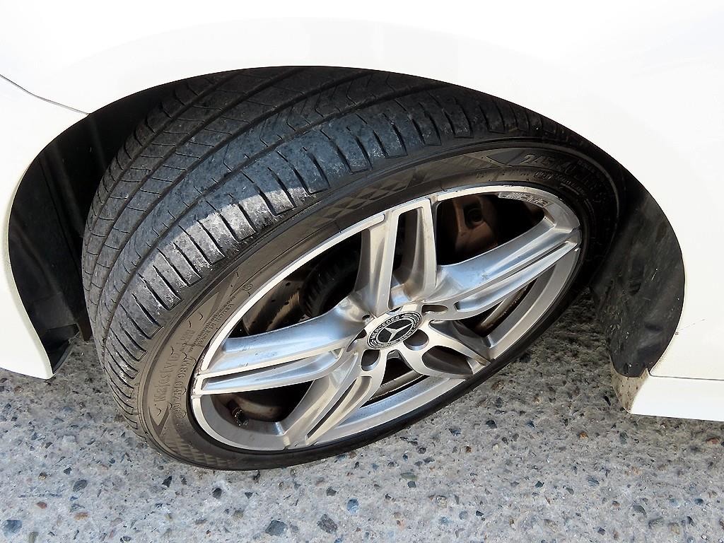 벤츠 E 클래스 E-클래스 W213 E220d 쿠페 이미지 20