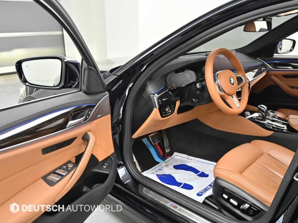 BMW 5시리즈 5시리즈 (G30) 520i M 스포츠 이미지 11