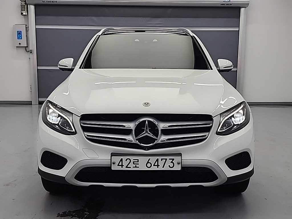 벤츠 GLC 클래스 GLC클래스 X253 GLC 350 e 4MATIC 이미지 2