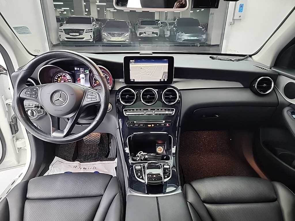 벤츠 GLC 클래스 GLC클래스 X253 GLC 350 e 4MATIC 이미지 7