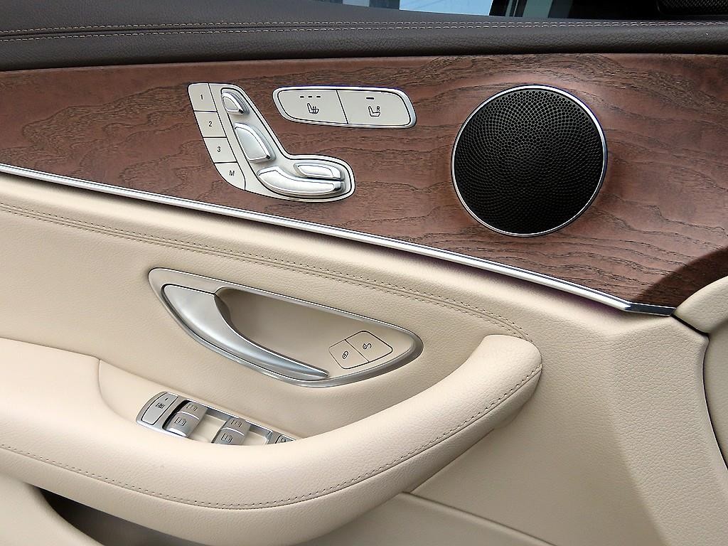 벤츠 E 클래스 E-클래스 W213 E220d 익스클루시브 이미지 11