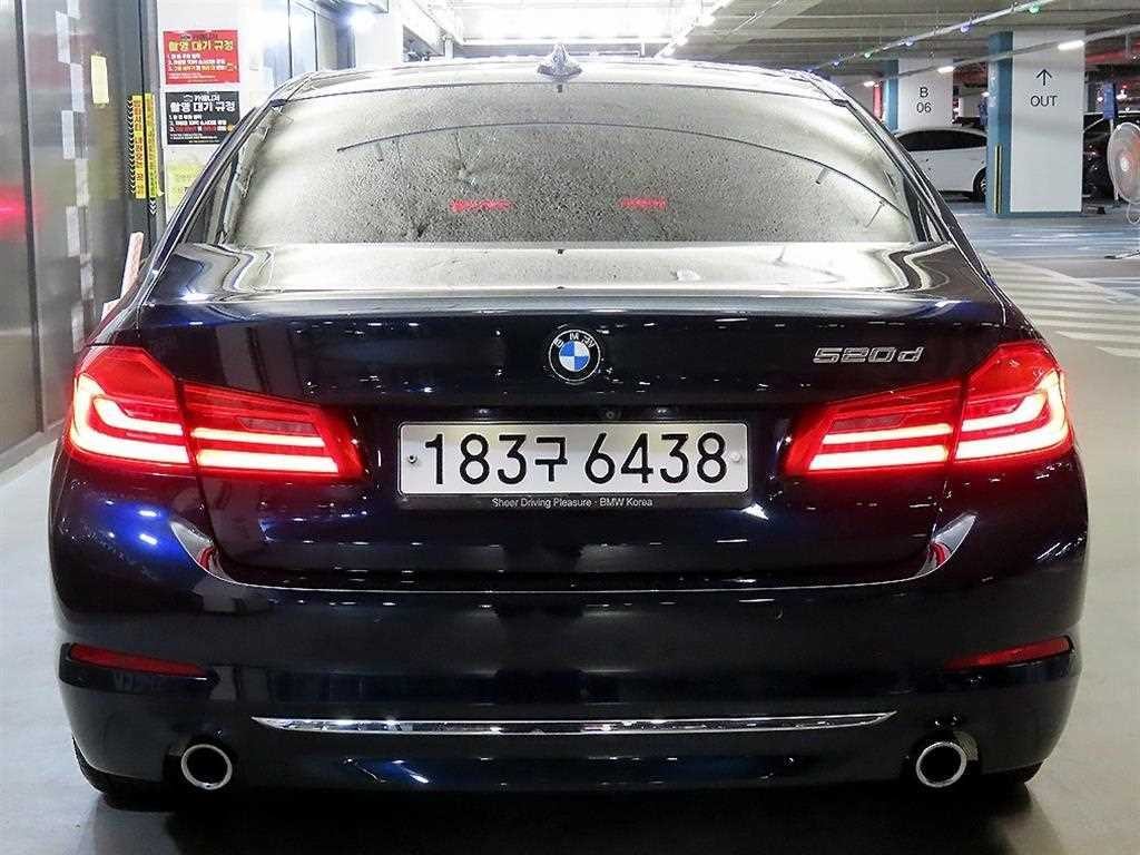 BMW 5시리즈 5시리즈 (G30) 520d 럭셔리 플러스 이미지 5