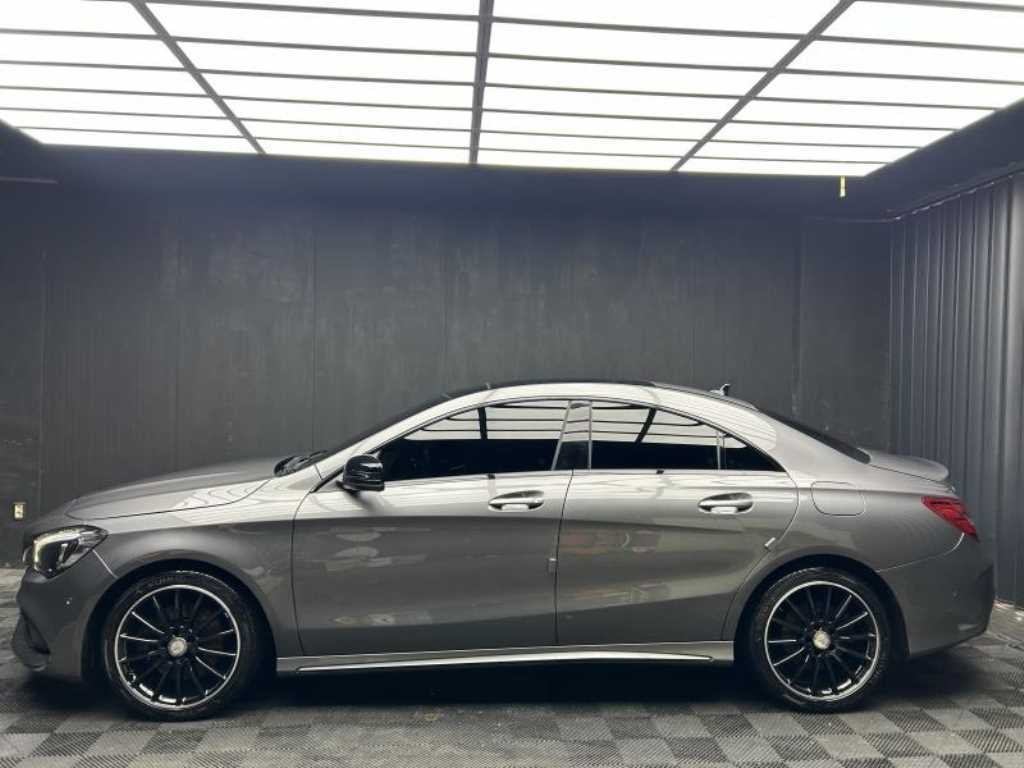 벤츠 CLA 클래스 CLA클래스 CLA 250 4MATIC AMG LINE 이미지 3