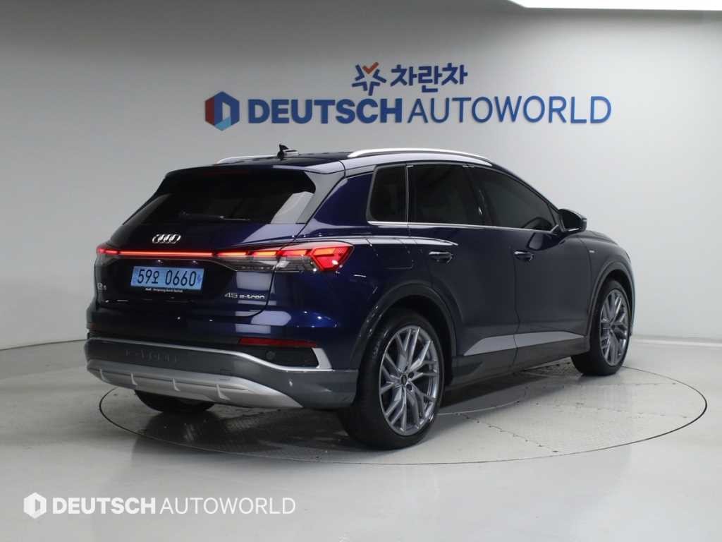 아우디 Q4 Q4 e-트론 45 프리미엄 이미지 2