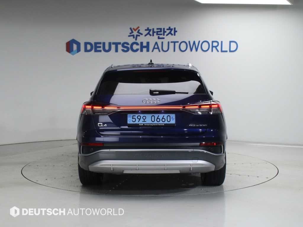 아우디 Q4 Q4 e-트론 45 프리미엄 이미지 4
