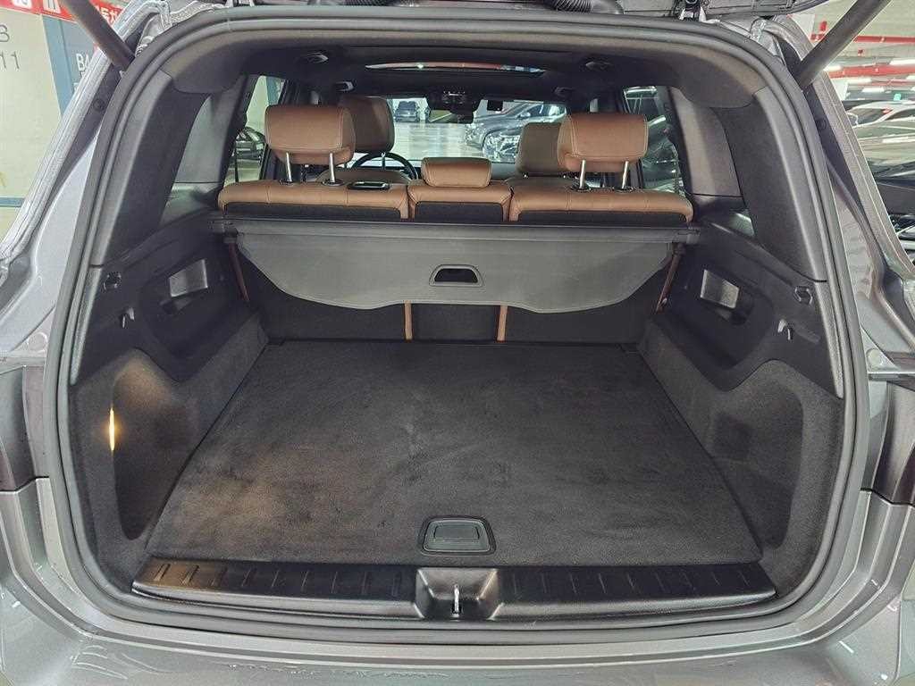 벤츠 GLB 클래스 GLB클래스 X247 AMG GLB 35 4MATIC 이미지 12