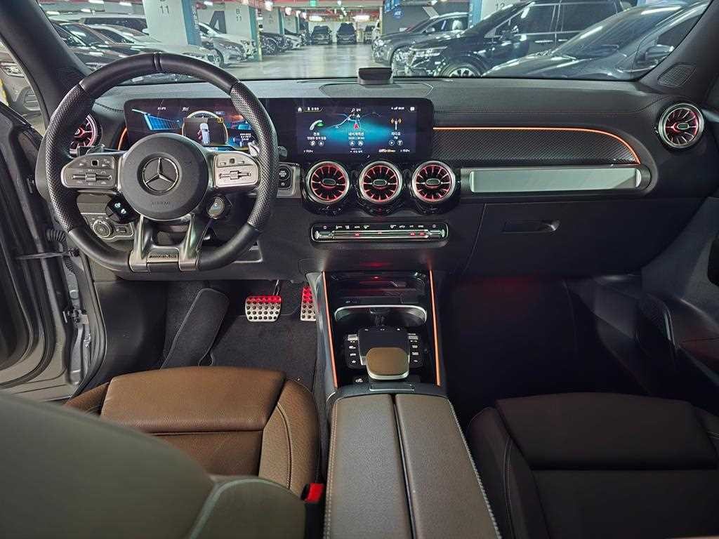 벤츠 GLB 클래스 GLB클래스 X247 AMG GLB 35 4MATIC 이미지 9