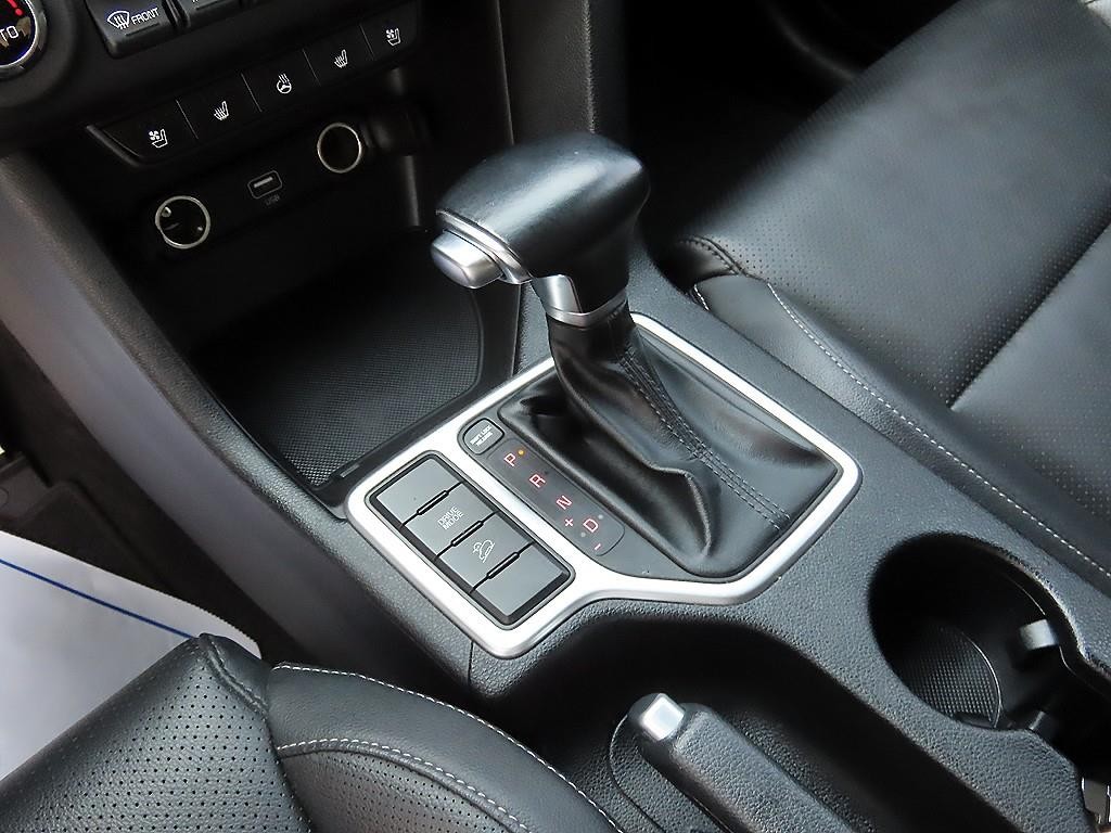 기아 스포티지 스포티지 더 볼드 1.6 디젤 2WD 럭셔리 이미지 10