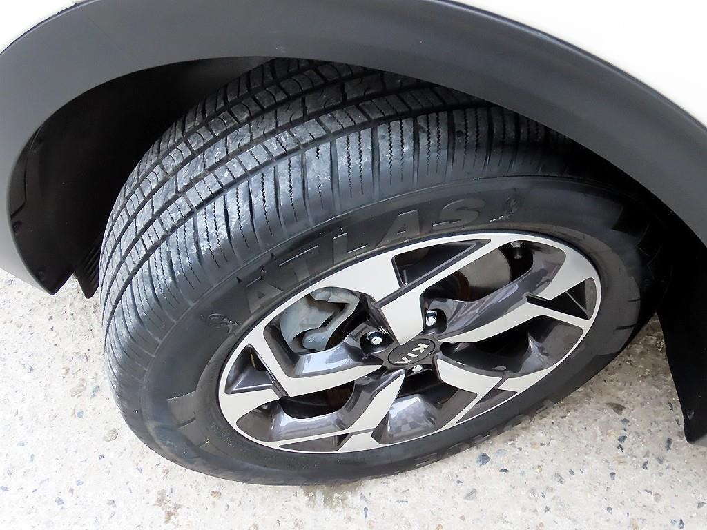 기아 스포티지 스포티지 더 볼드 1.6 디젤 2WD 럭셔리 이미지 18