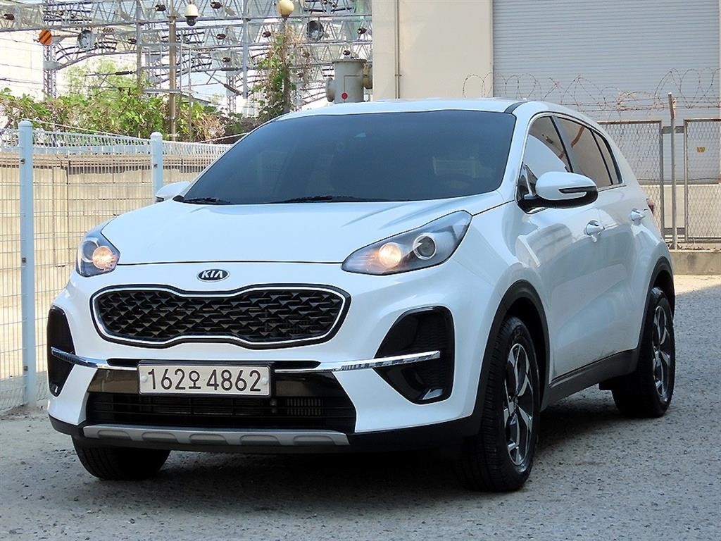 기아 스포티지 스포티지 더 볼드 1.6 디젤 2WD 럭셔리 이미지 2