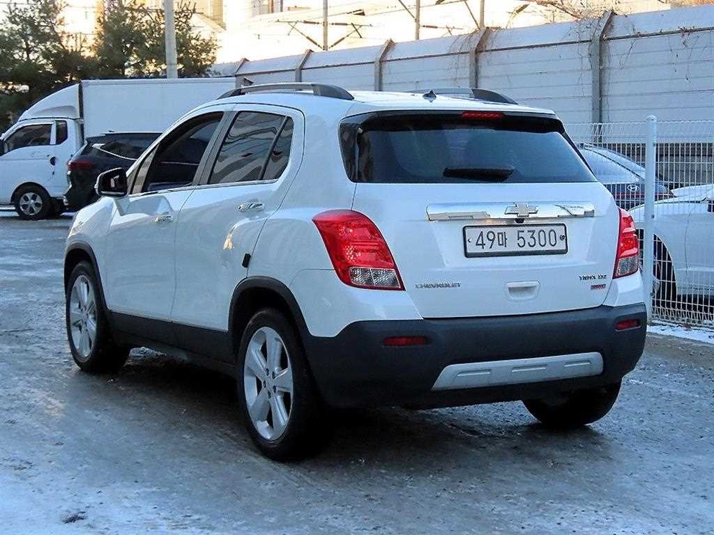 쉐보레 트랙스 1.4 LT 래더패키지 이미지 4
