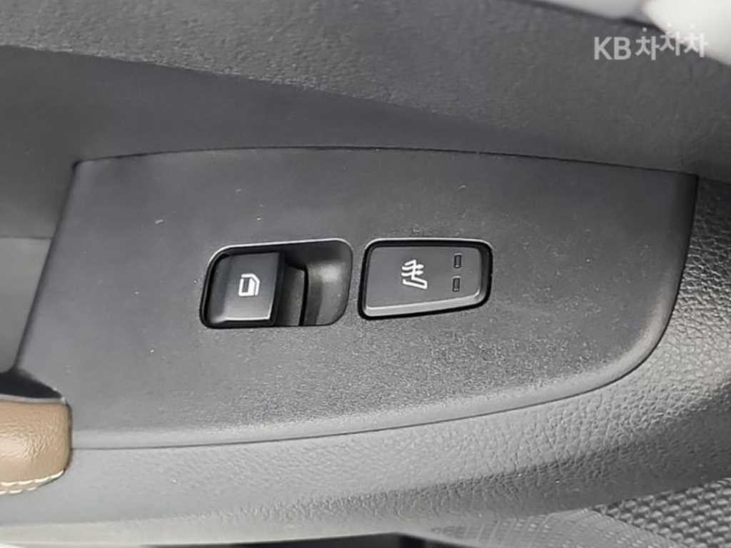 기아 셀토스 가솔린 1.6 터보 2WD 시그니처 이미지 13
