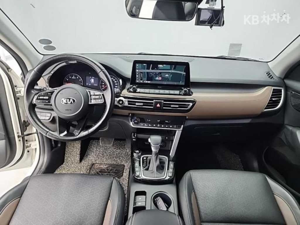 기아 셀토스 가솔린 1.6 터보 2WD 시그니처 이미지 6
