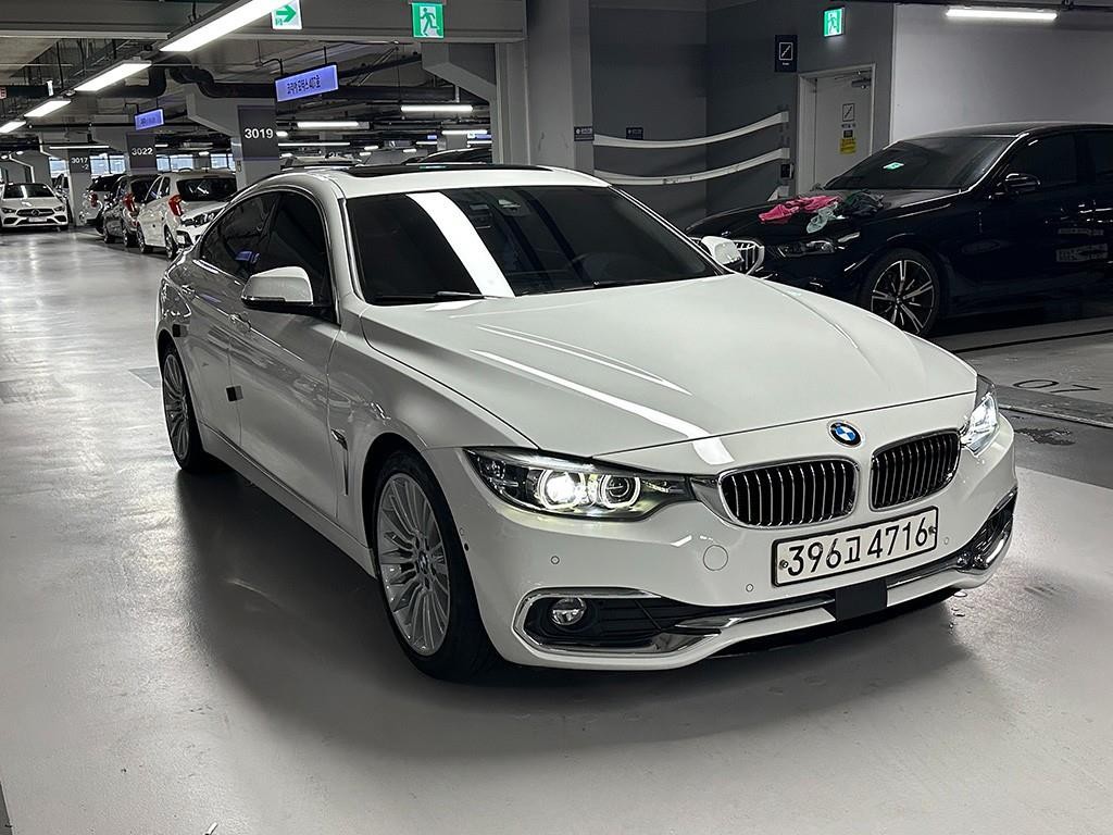 BMW 4시리즈 4시리즈 (F32) 420i 그란쿠페 럭셔리 이미지 2