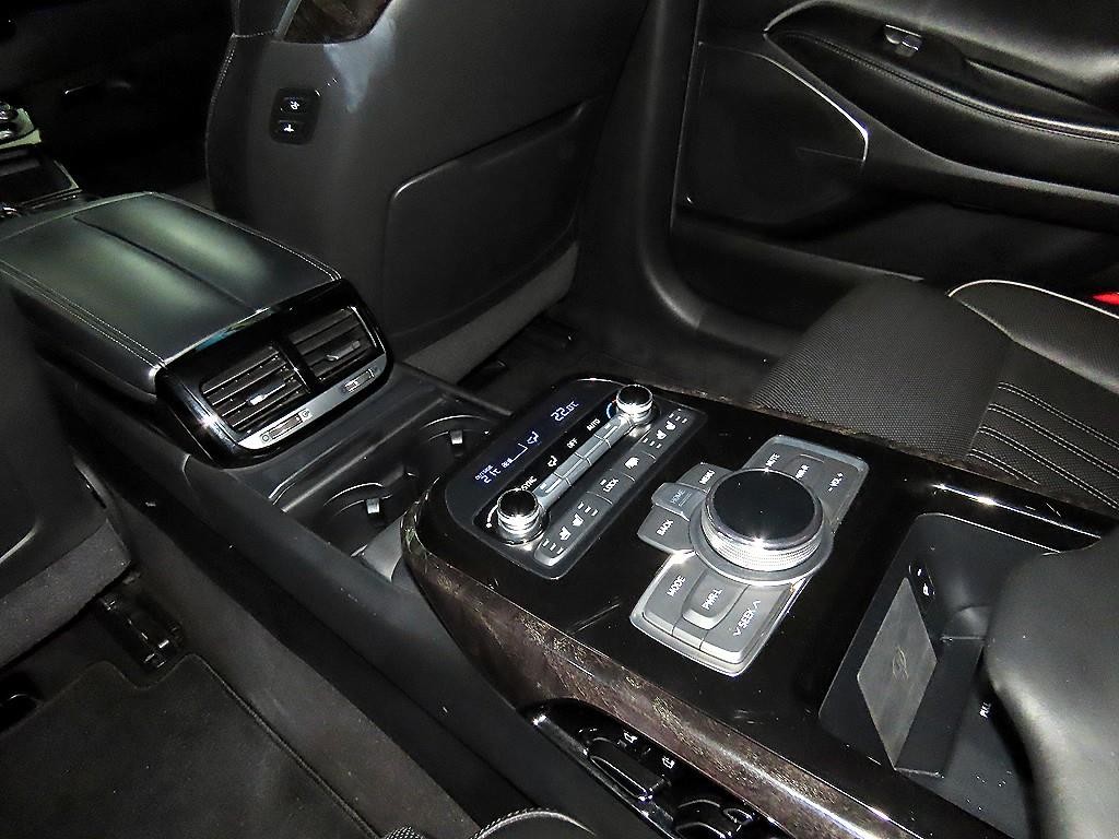 제네시스 EQ900 3.3 T-GDI AWD 프레스티지 이미지 14