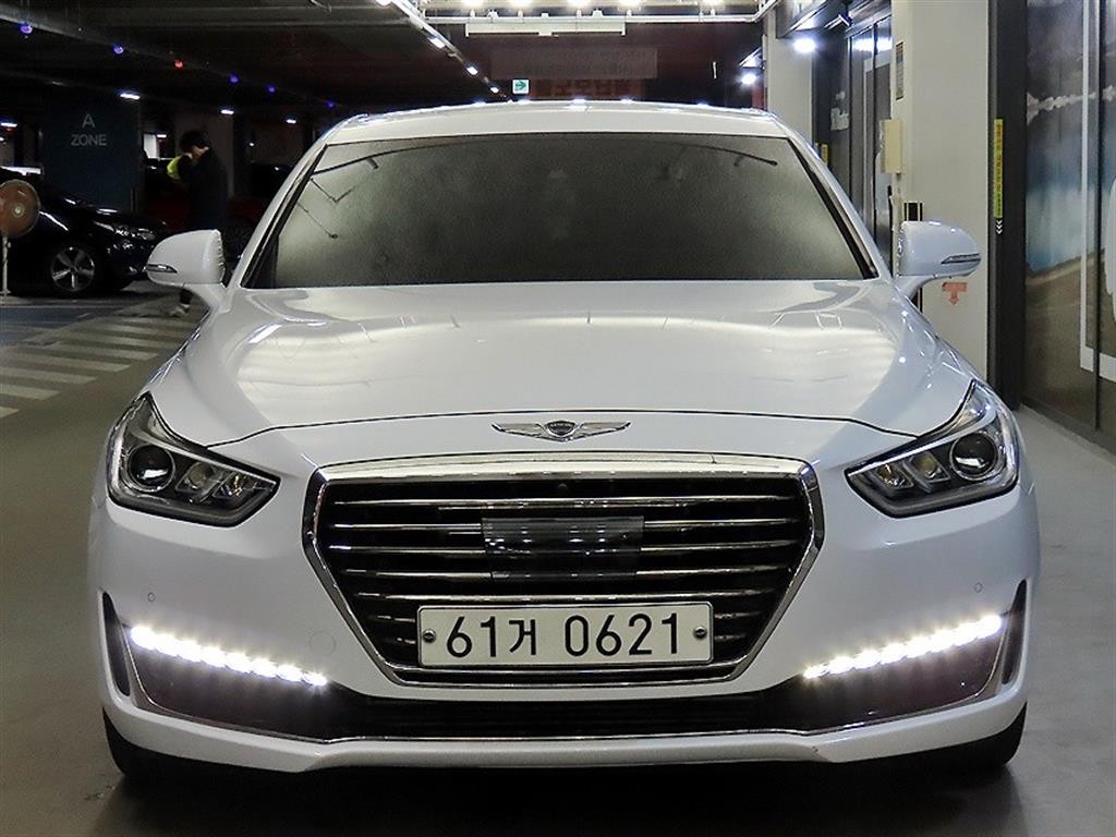 제네시스 EQ900 3.3 T-GDI AWD 프레스티지 이미지 2