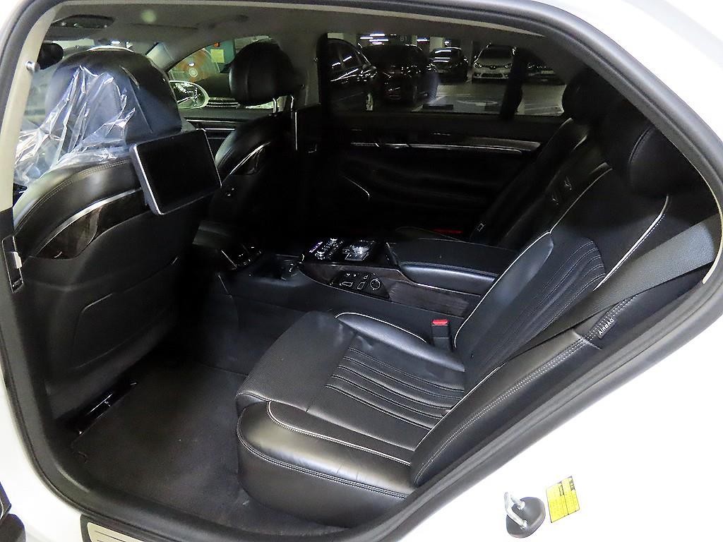 제네시스 EQ900 3.3 T-GDI AWD 프레스티지 이미지 7