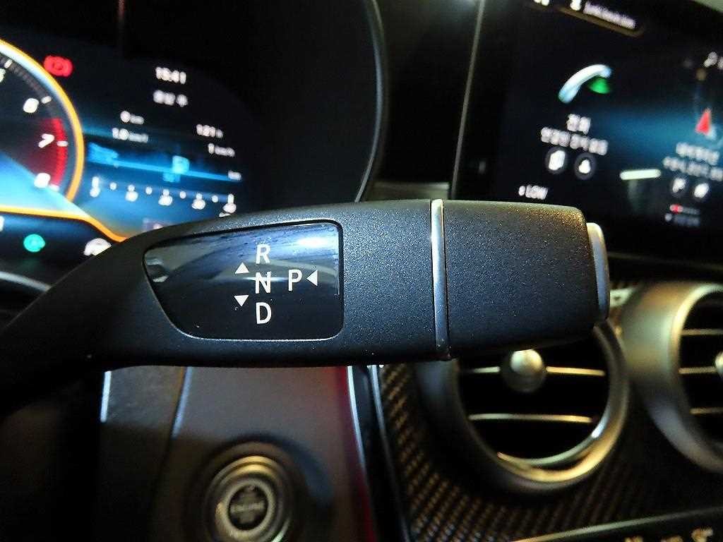 벤츠 GLC 클래스 GLC클래스 X253 AMG GLC 43 4MATIC 이미지 12