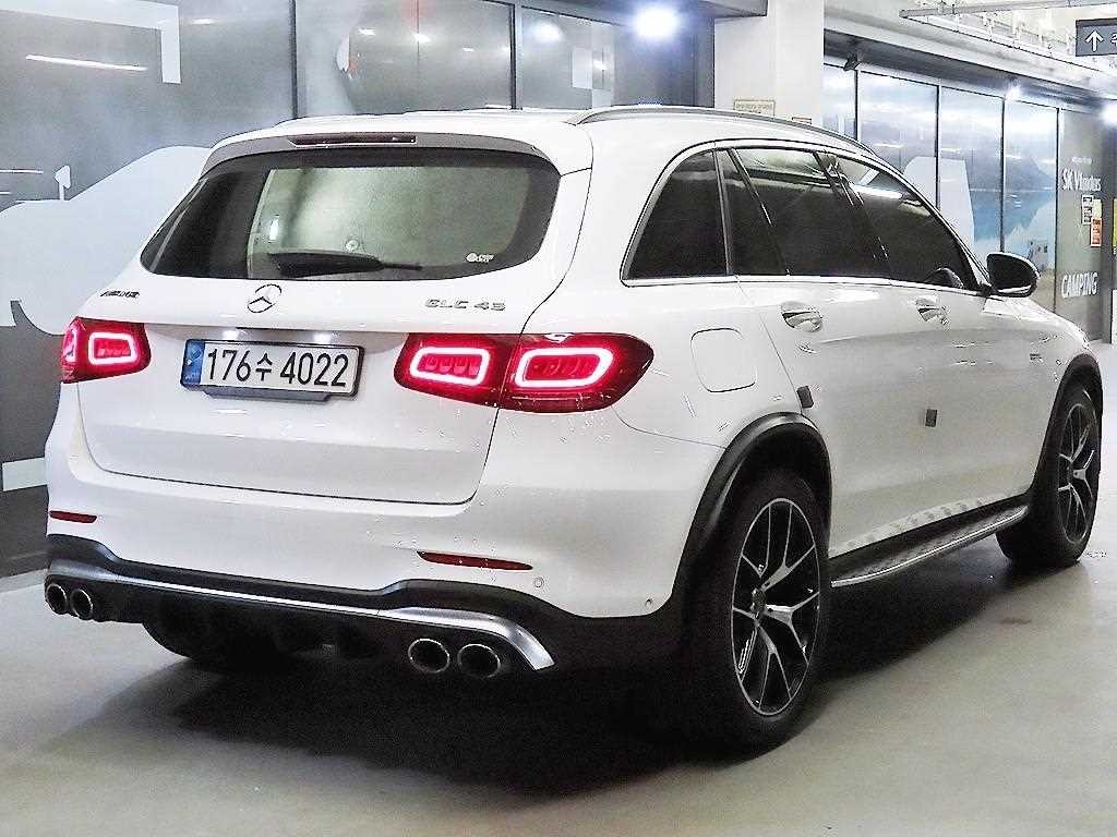 벤츠 GLC 클래스 GLC클래스 X253 AMG GLC 43 4MATIC 이미지 4