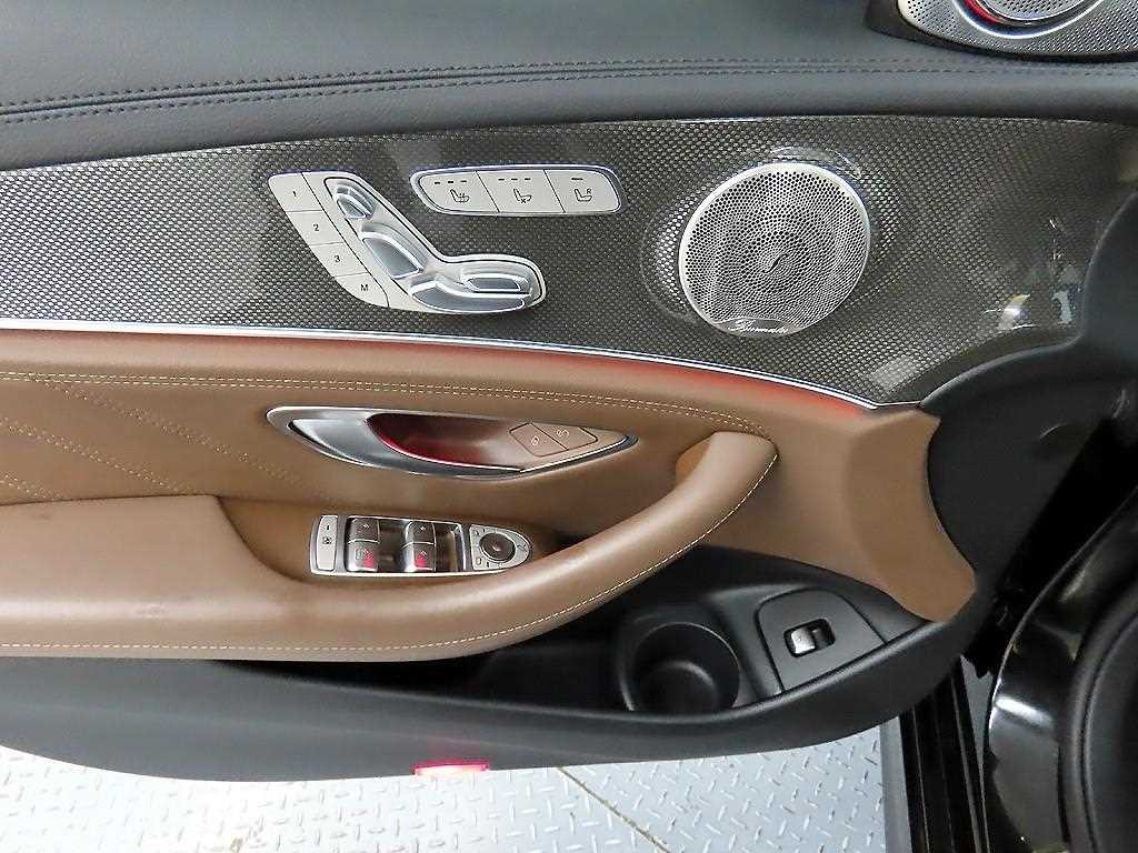 벤츠 E 클래스 E-클래스 W213 E53 AMG 4MATIC+ 이미지 11