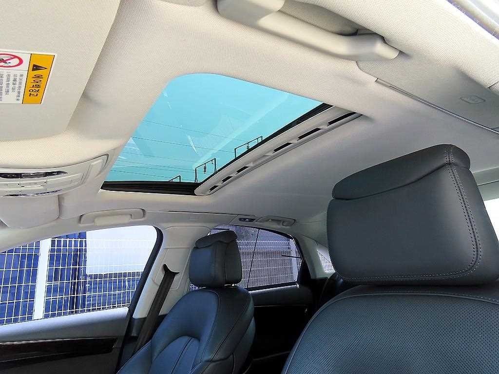 아우디 A8 뉴A8 50 TDI 콰트로 이미지 17