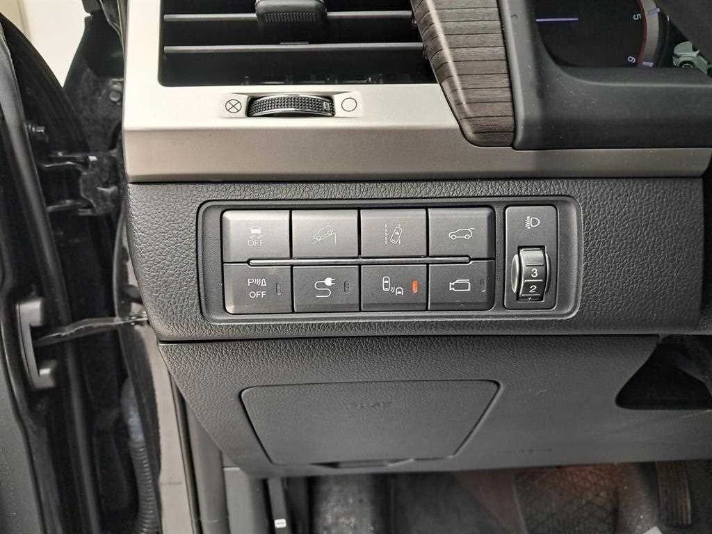 KG모빌리티(쌍용) 렉스턴 G4렉스턴 디젤 2.2 4WD 헤리티지 이미지 13