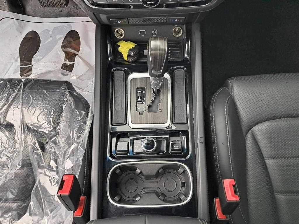 KG모빌리티(쌍용) 렉스턴 G4렉스턴 디젤 2.2 4WD 헤리티지 이미지 14