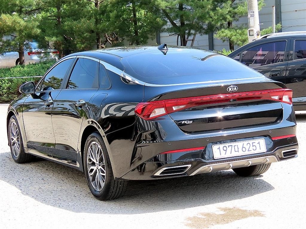 기아 K5 K5 3세대 2.0 트렌디 이미지 3