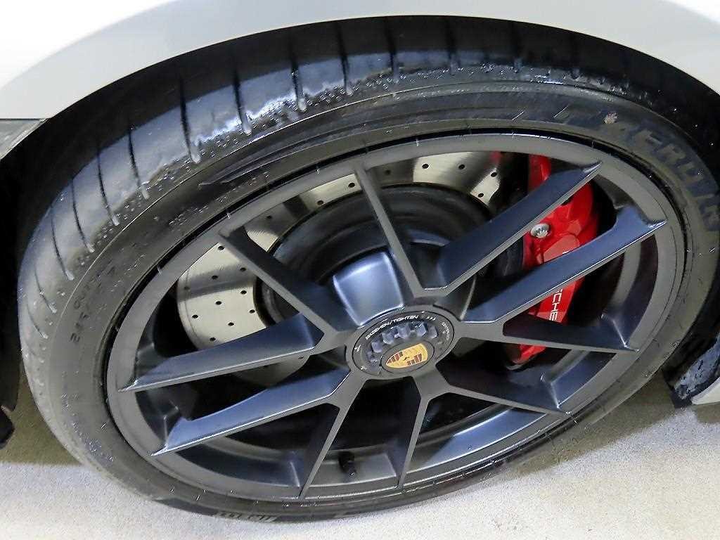 포르쉐 911 911(992) 카레라 GTS 카브리올레 이미지 20