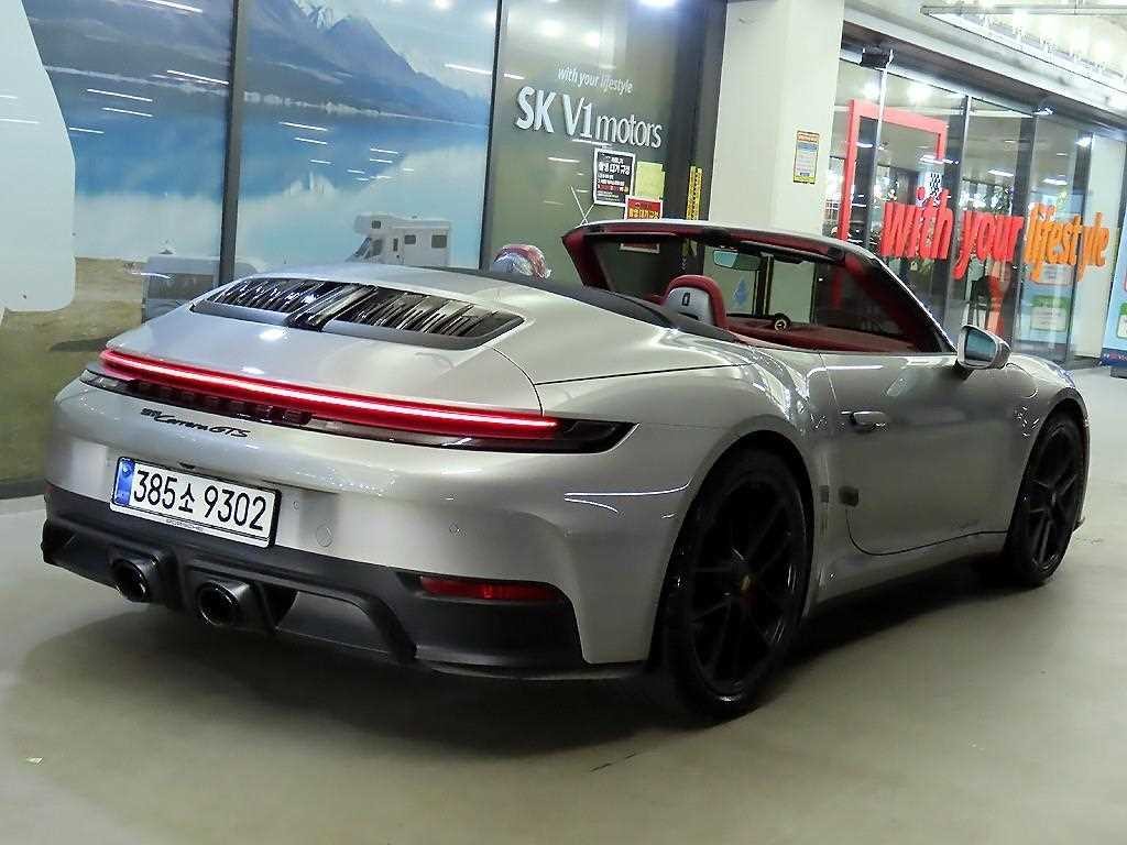 포르쉐 911 911(992) 카레라 GTS 카브리올레 이미지 9