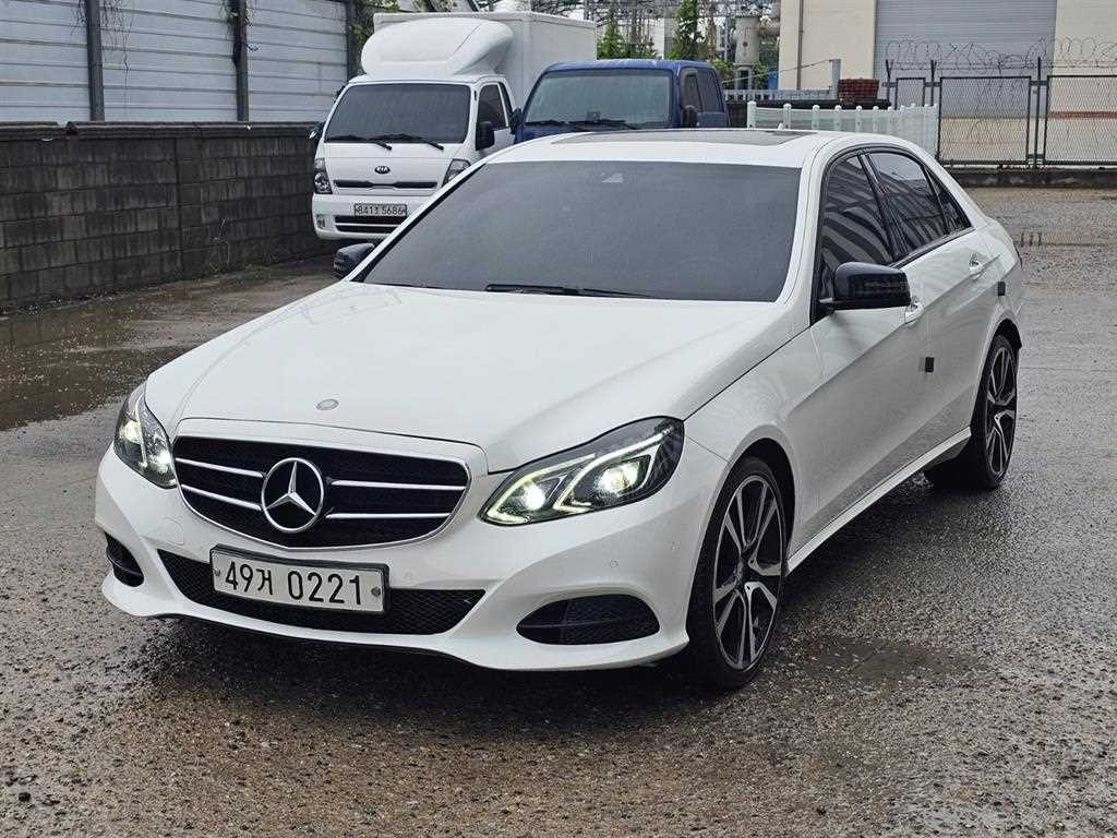 벤츠 E 클래스 E-클래스 W212 E220 블루텍 아방가르드 스포츠 이미지 2