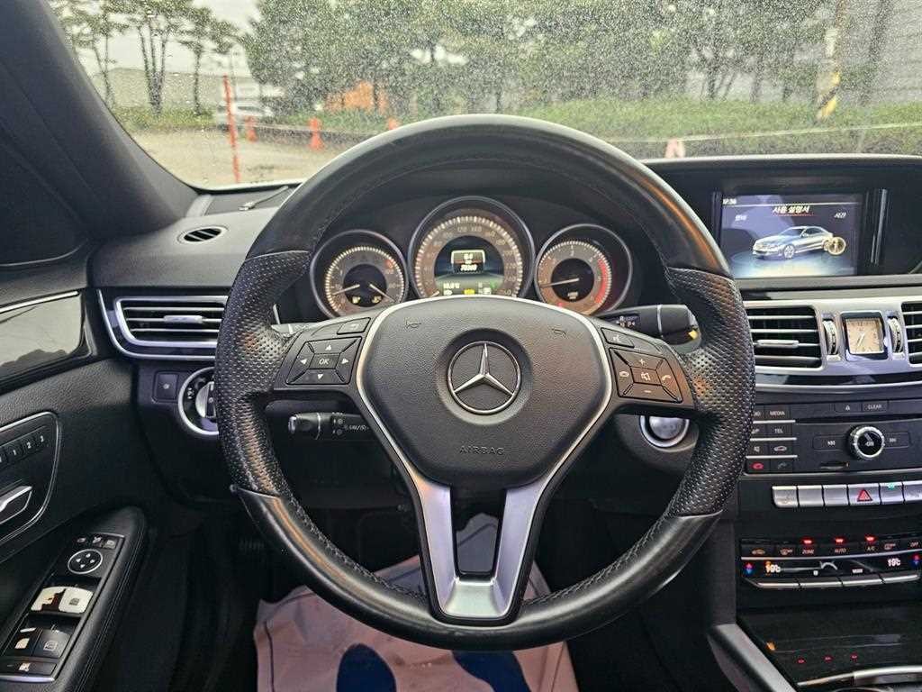 벤츠 E 클래스 E-클래스 W212 E220 블루텍 아방가르드 스포츠 이미지 8