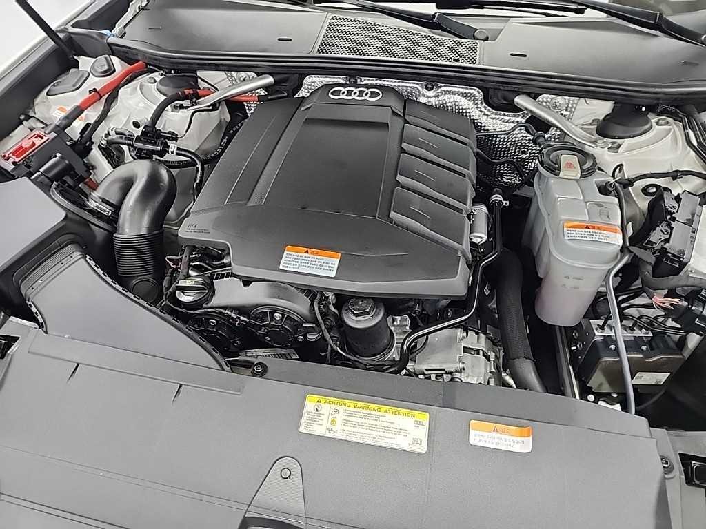 아우디 A6 A6 (C8) 45 TFSI 콰트로 프리미엄 이미지 5