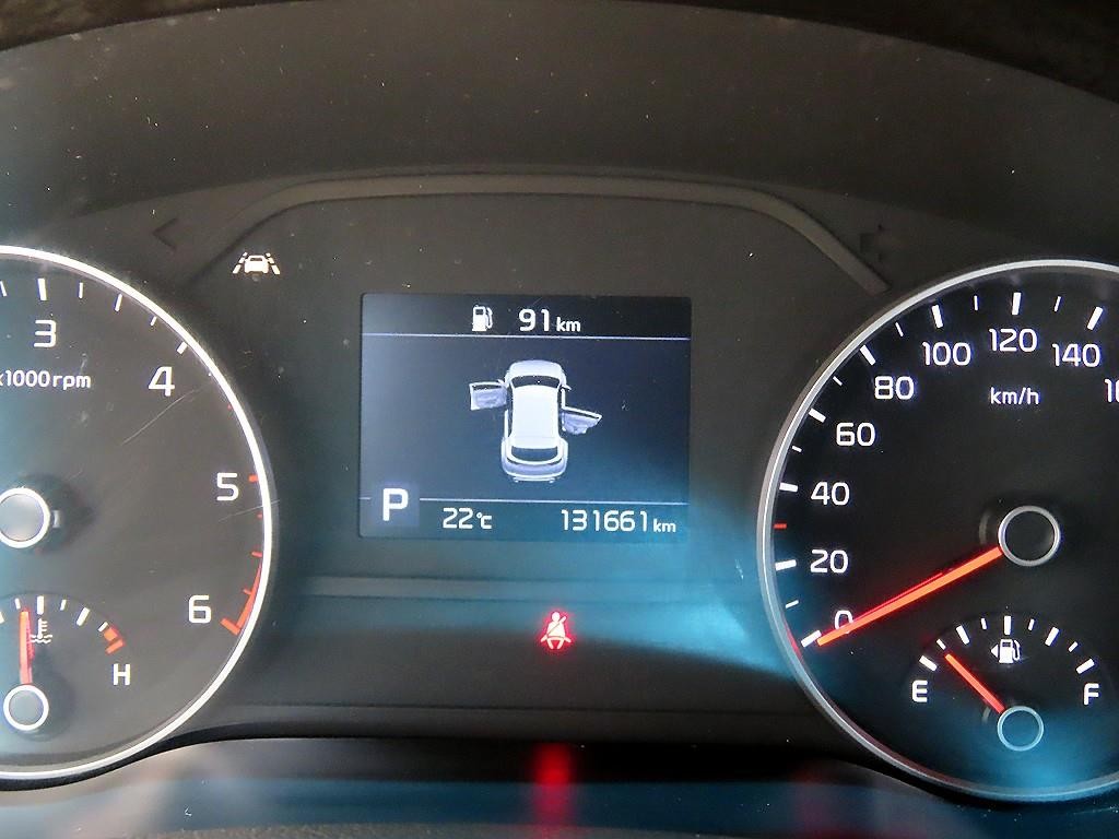 기아 스포티지 스포티지 더 볼드 2.0 디젤 2WD 프레스티지 이미지 9
