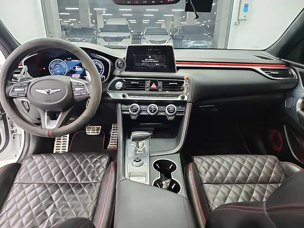 제네시스 G70 3.3T 스포츠 AWD 프레스티지 이미지 7