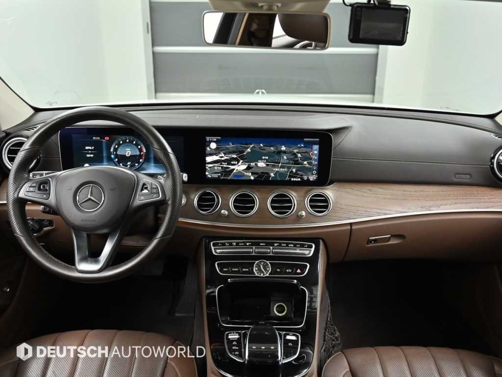 벤츠 E 클래스 E-클래스 W213 E300 익스클루시브 이미지 7