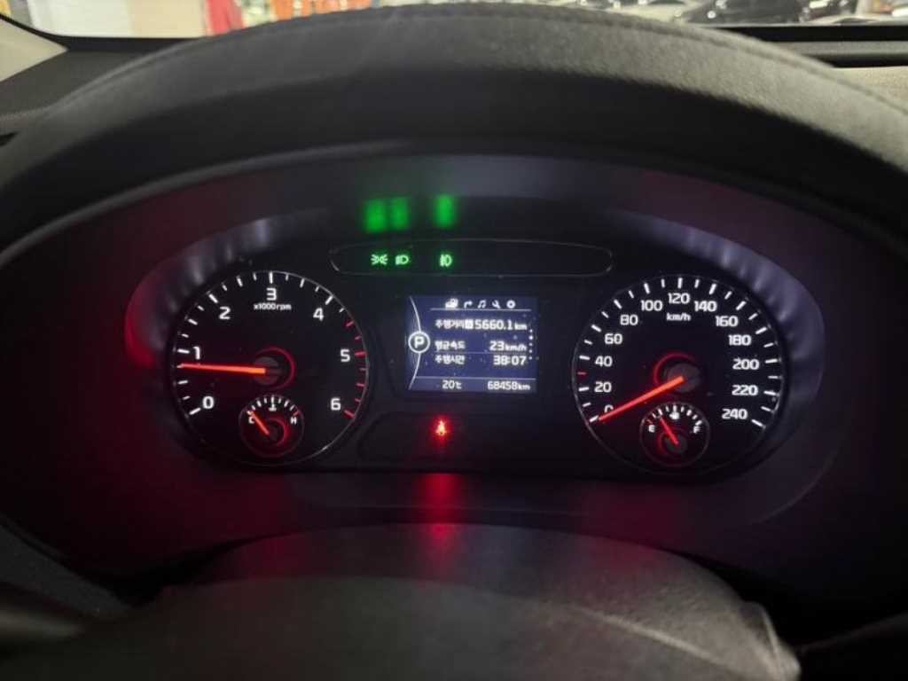 기아 쏘렌토 올 뉴 쏘렌토 디젤 4WD 2.2 노블레스 이미지 9