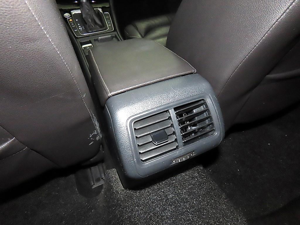 폭스바겐 골프 골프 7세대 2.0 TDI 프리미엄 이미지 16