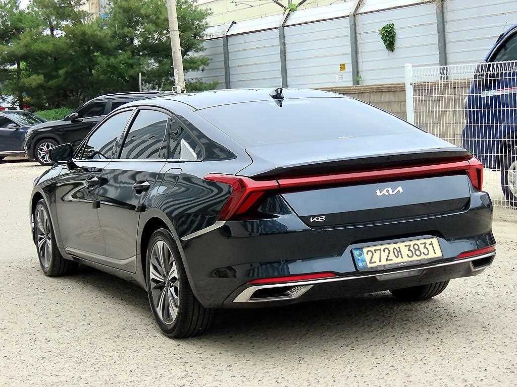 기아 K8 2.5 2WD 시그니처 이미지 3