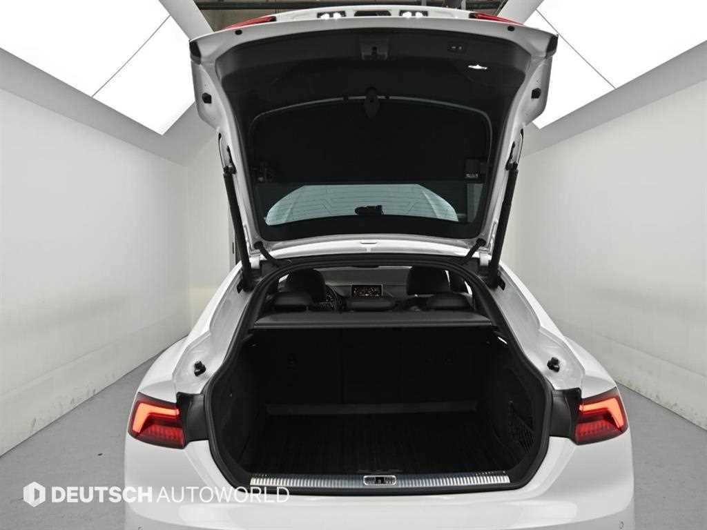 아우디 A5 A5 (F5) 45 TFSI 콰트로 프리미엄 스포트백 이미지 19