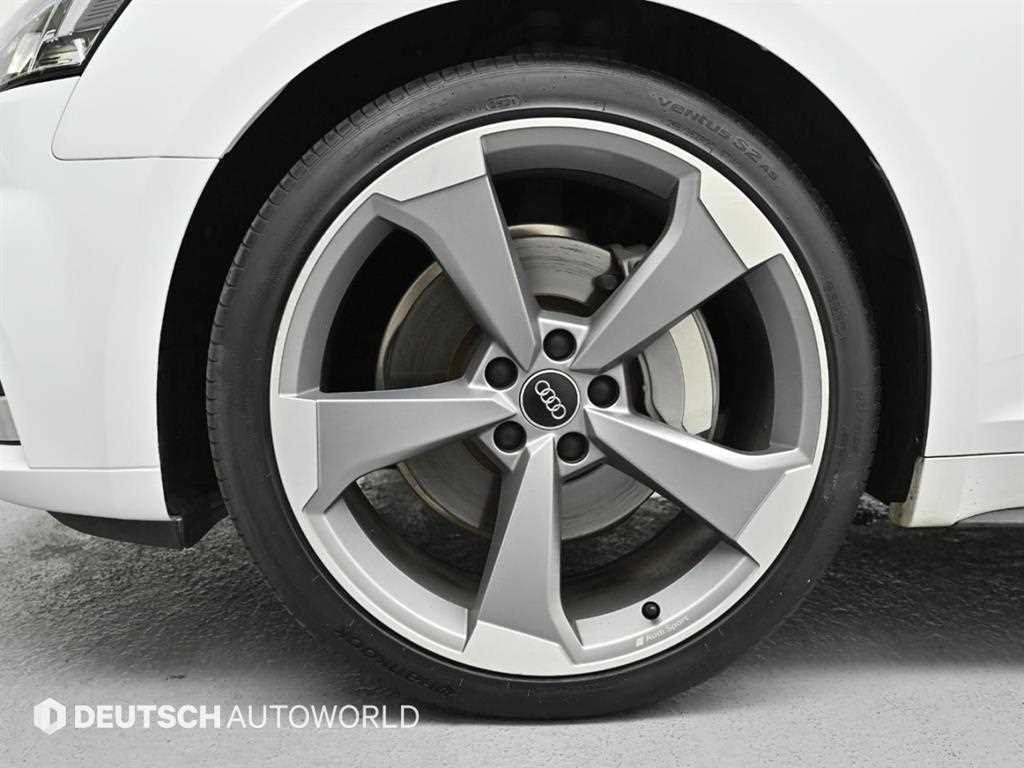아우디 A5 A5 (F5) 45 TFSI 콰트로 프리미엄 스포트백 이미지 5