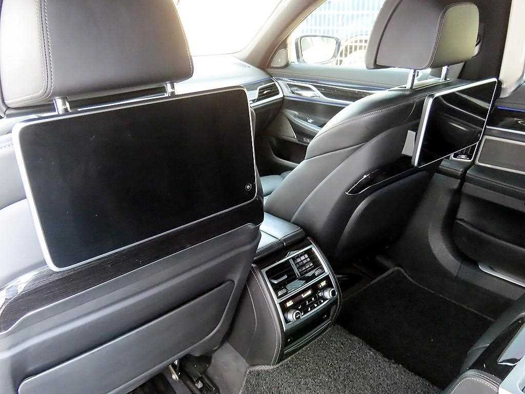 BMW 7시리즈 7시리즈 (G11) 730Ld xDrive M 스포츠 이미지 14