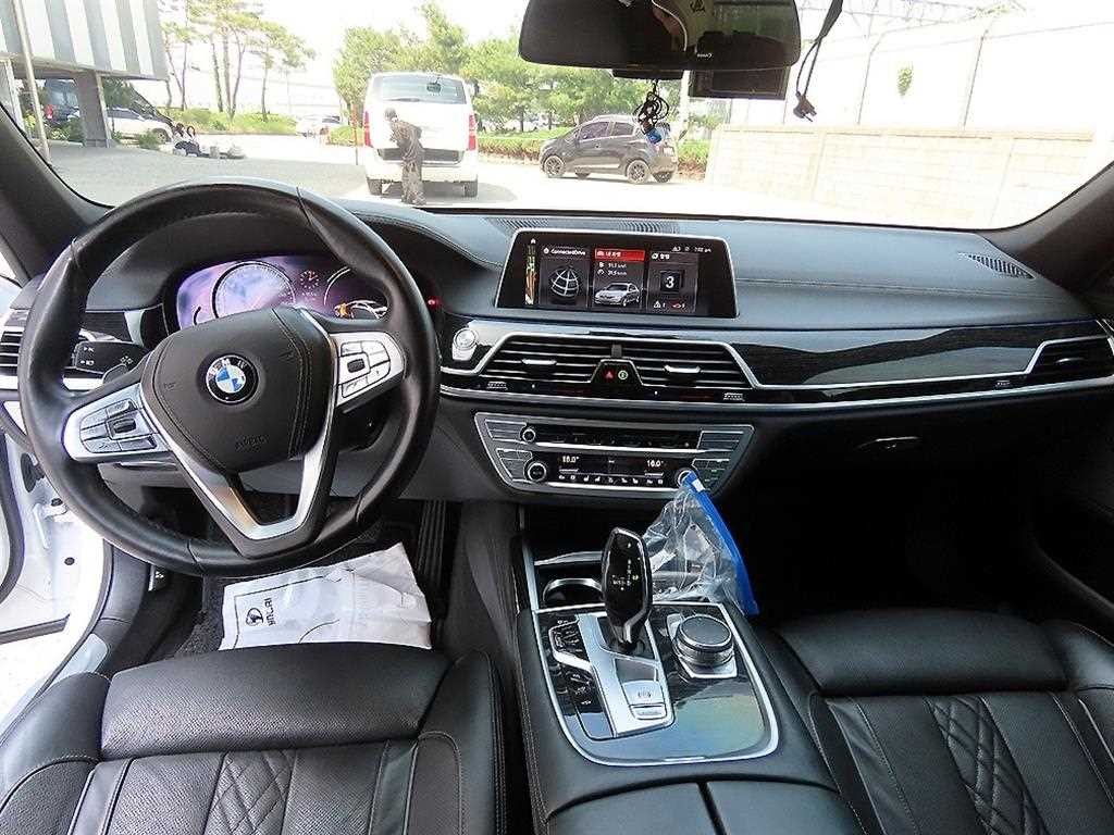 BMW 7시리즈 7시리즈 (G11) 730Ld xDrive M 스포츠 이미지 7