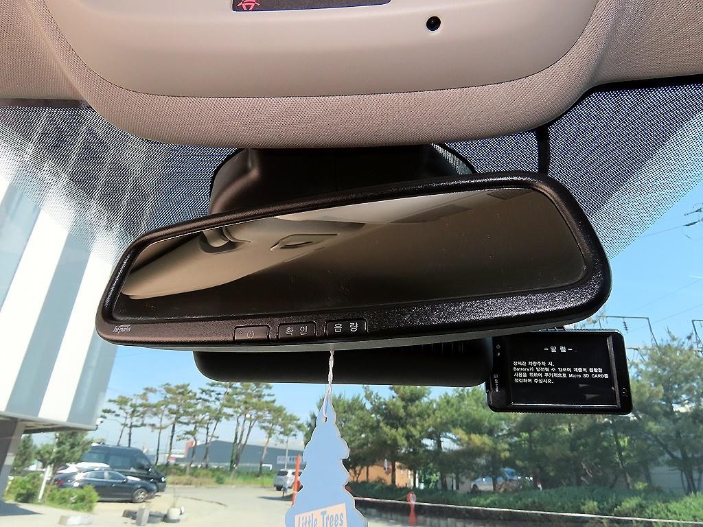 르노코리아(삼성) QM6 더뉴QM6 가솔린 2.0 GDe RE 시그니처 2WD 이미지 15