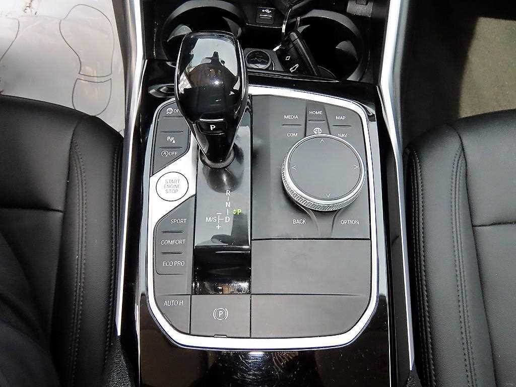 BMW 3시리즈 3시리즈 (G20) 320i 이미지 11