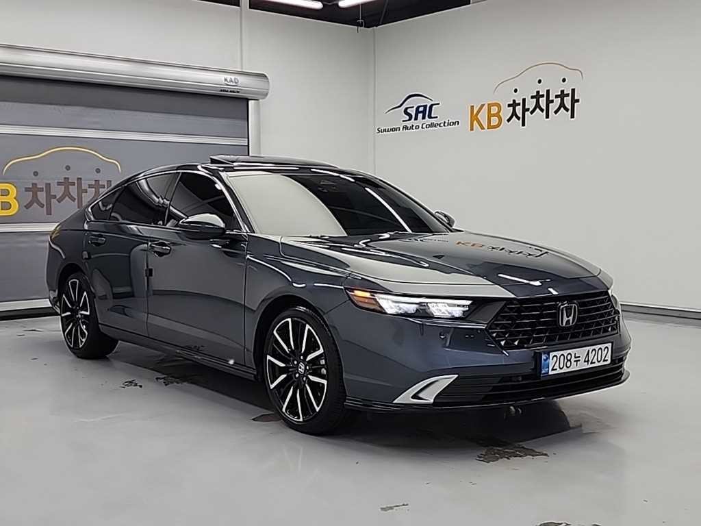 혼다 어코드 어코드(11세대) 2.0 하이브리드 투어링 이미지 4