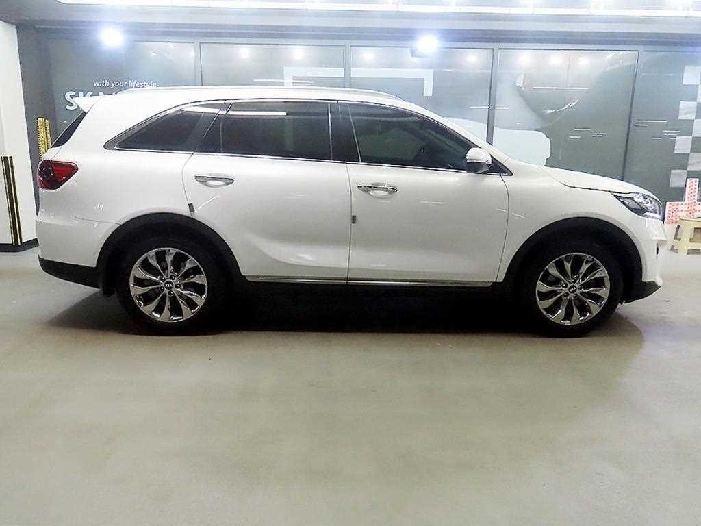 기아 쏘렌토 더 뉴 쏘렌토 디젤 2.2 4WD 노블레스 스페셜 이미지 3