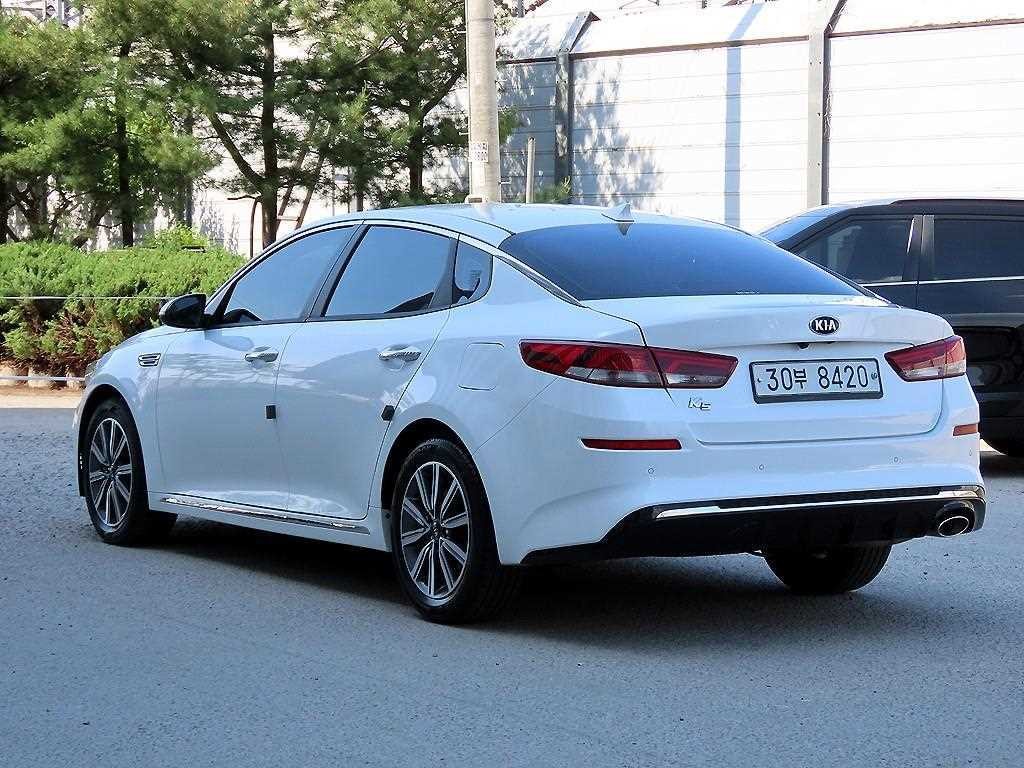기아 K5 더 뉴 K5 2세대 가솔린 2.0 프레스티지 이미지 3